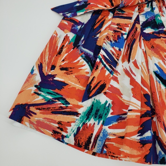 Ann Taylor Abstract Floral Skater Skirt Sz 4P - Picture 3 of 8